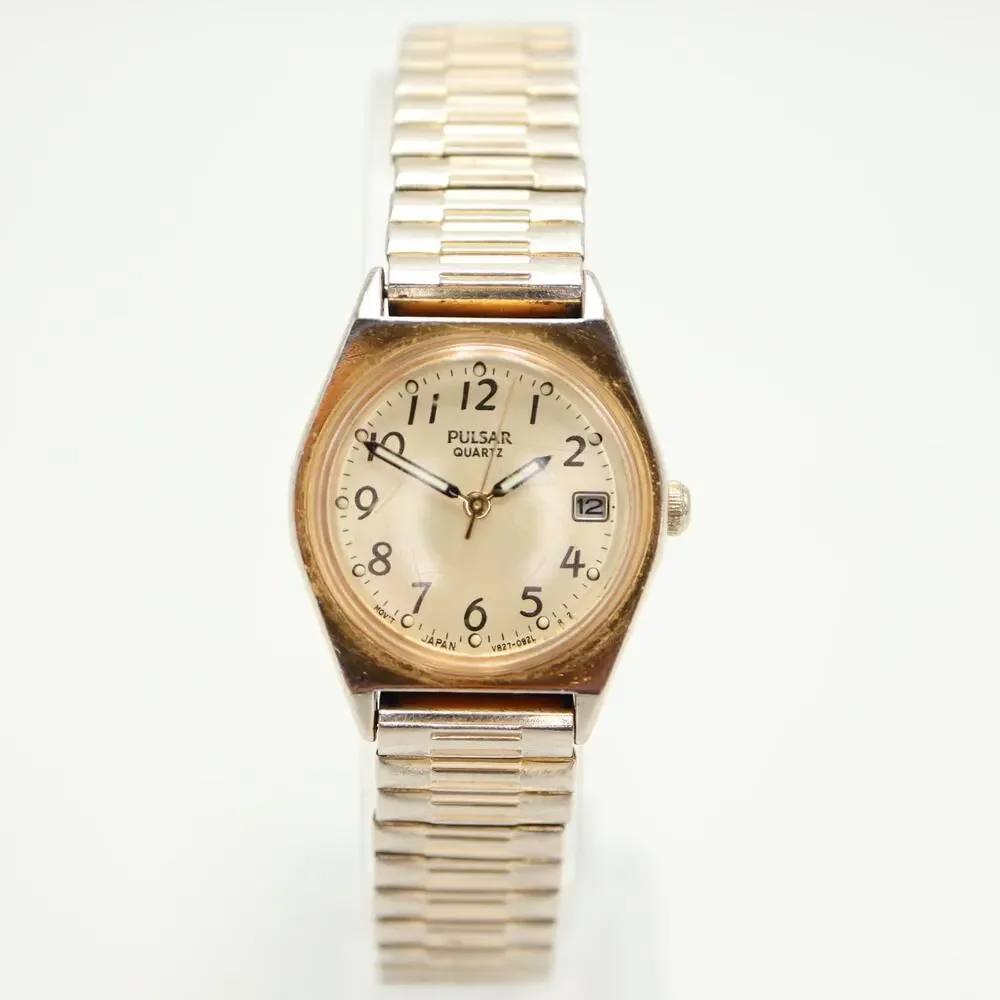 Vintage Pulsar by Seiko Gold Tone 24mm Womens Watch Date V827-0430 w New Battery